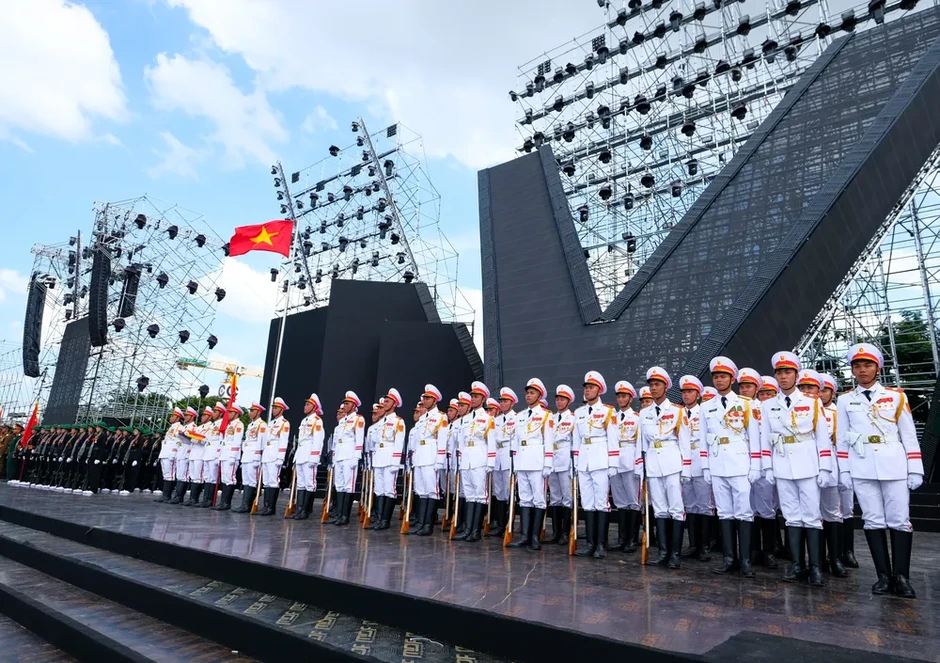 Khối lực lượng vũ trang sẵn sàng cho “Concert quốc gia: Tổ quốc trong tim 2026" Khối lực lượng vũ trang sẵn sàng cho “Concert quốc gia: Tổ quốc trong tim 2026"