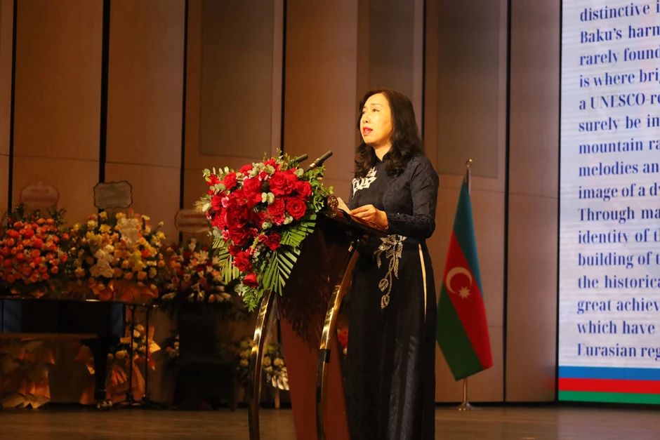 Không ngừng phát triển quan hệ hợp tác song phương Việt Nam-Azerbaijan Không ngừng phát triển quan hệ hợp tác song phương Việt Nam-Azerbaijan