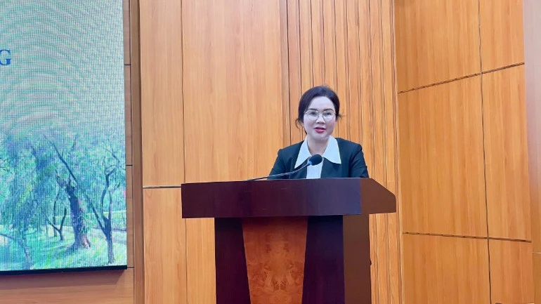 Khu Di tích Phủ Chủ tịch tiếp nhận ảnh tư liệu về Chủ tịch Hồ Chí Minh Khu Di tích Phủ Chủ tịch tiếp nhận ảnh tư liệu về Chủ tịch Hồ Chí Minh