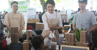 Làm đẹp 'thuần chay' và văn hóa sống xanh