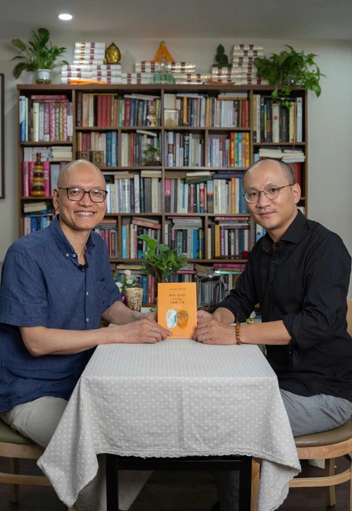 Làm nghề trên không gian số