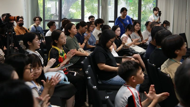 Làm sinh động hơn hệ sinh thái truyện tranh cho người Việt Làm sinh động hơn hệ sinh thái truyện tranh cho người Việt
