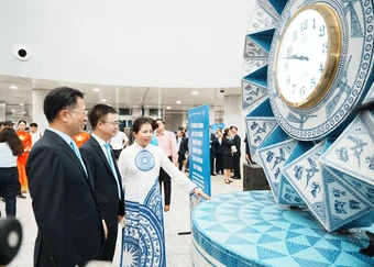 Lần đầu tiên đưa nghệ thuật công cộng vào hệ thống ga Metro Bến Thành