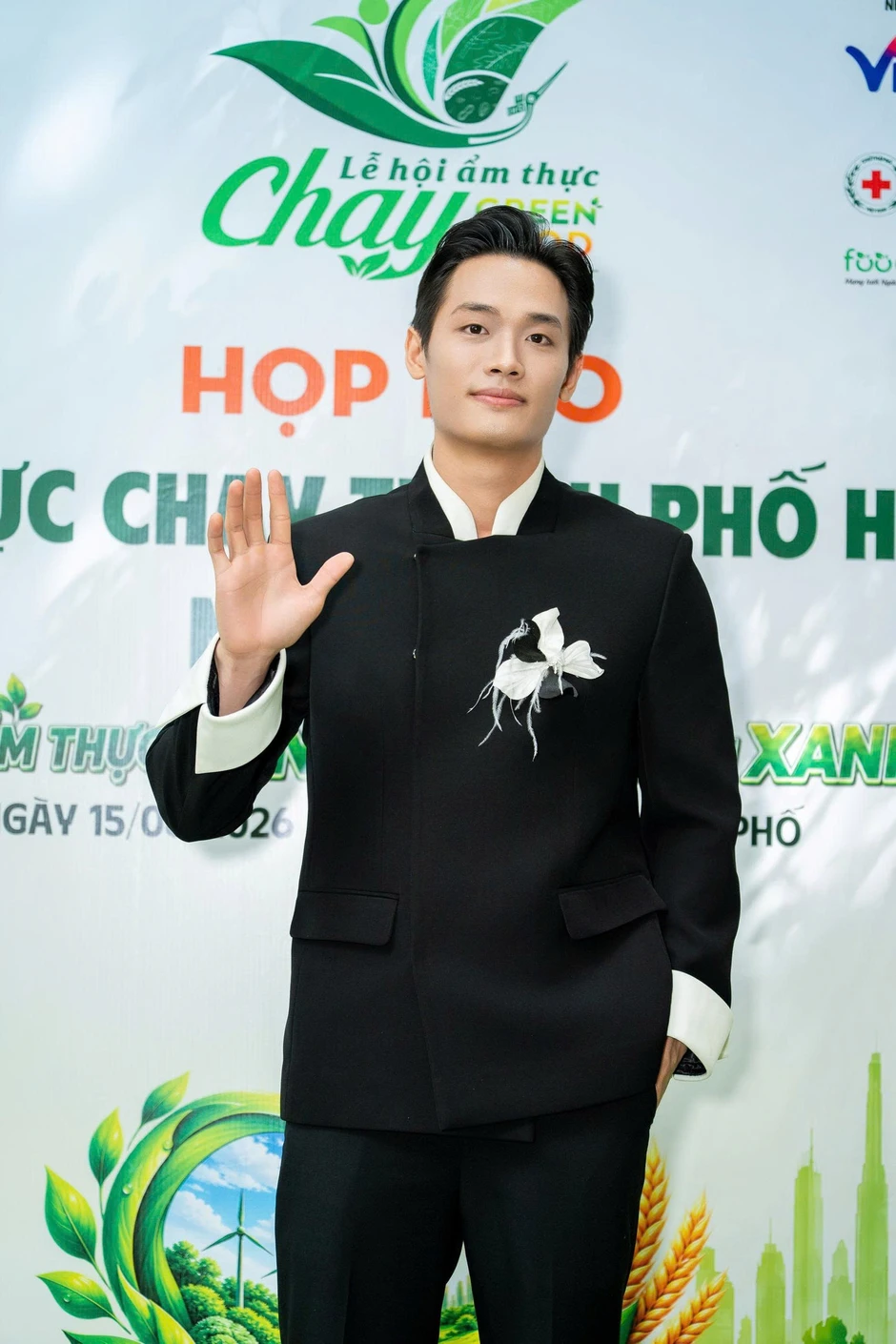 Lễ hội ẩm thực chay TPHCM đón hơn 350.000 lượt khách, mời cả nam vương làm đại sứ Lễ hội ẩm thực chay TPHCM đón hơn 350.000 lượt khách, mời cả nam vương làm đại sứ