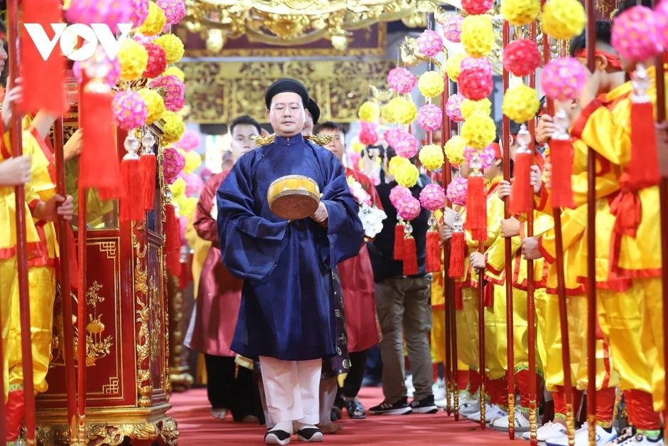 Lễ rước đuốc Phủ Dầy: Ngọn lửa thiêng giữa lòng di sản Lễ rước đuốc Phủ Dầy: Ngọn lửa thiêng giữa lòng di sản