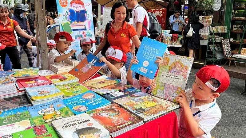 Mang lại sức sống mới cho thị trường sách Mang lại sức sống mới cho thị trường sách