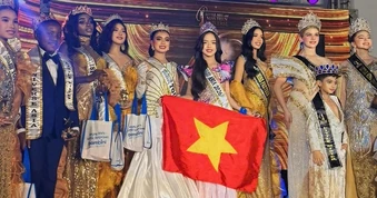 Mẫu nhí Nguyễn Hoa Thảo Mơ đoạt vương miện Little Miss Universe tại Philippines