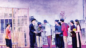 Mở lối để sân khấu tiếp cận công chúng