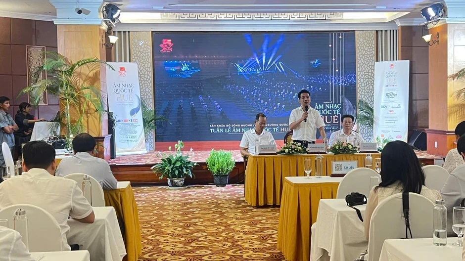 MONO, Quốc Thiên, Võ Hạ Trâm cùng dàn sao trong nước và quốc tế sắp hội tụ tại Huế MONO, Quốc Thiên, Võ Hạ Trâm cùng dàn sao trong nước và quốc tế sắp hội tụ tại Huế