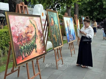 Ngày hội mỹ thuật kết nối nghệ sĩ với công chúng