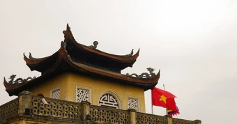Ngày mai bắt đầu từ ngày hôm nay