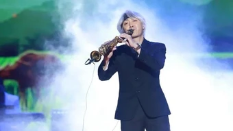 Nghệ sĩ 9x kể chuyện bằng saxophone