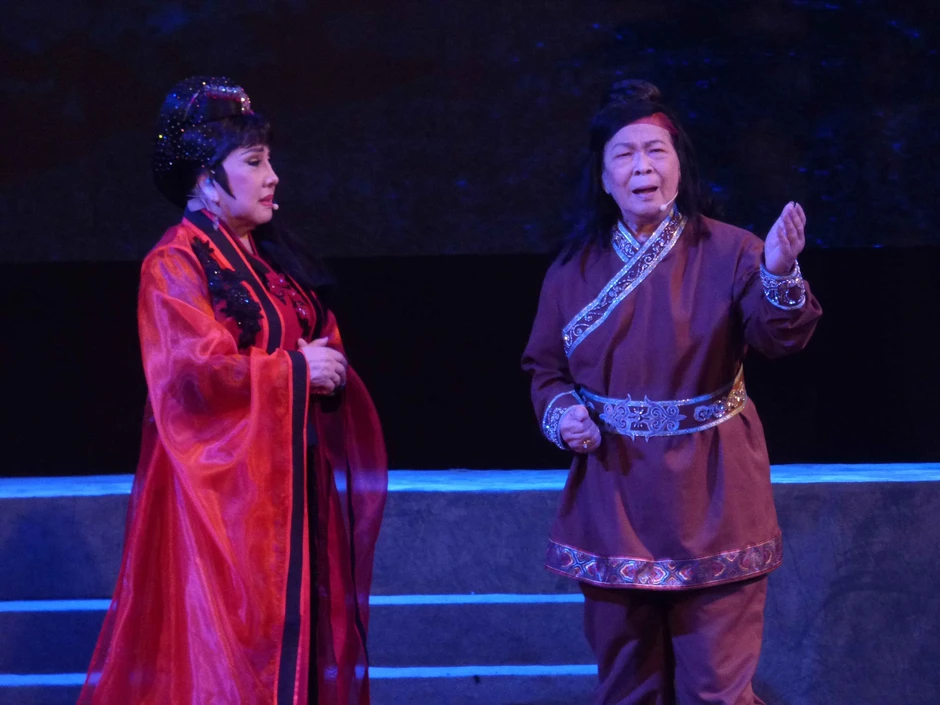 Nghệ sĩ hải ngoại trở về Việt Nam hát cải lương Nghệ sĩ hải ngoại trở về Việt Nam hát cải lương