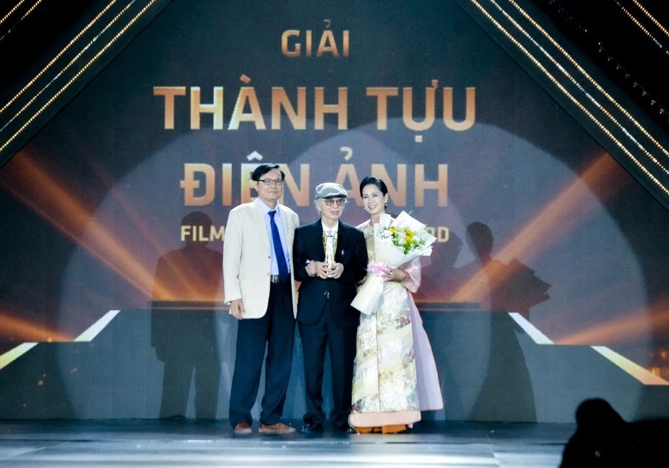 Nghệ sĩ Nhân dân Đặng Nhật Minh - người lan tỏa văn hóa Việt ra thế giới Nghệ sĩ Nhân dân Đặng Nhật Minh - người lan tỏa văn hóa Việt ra thế giới