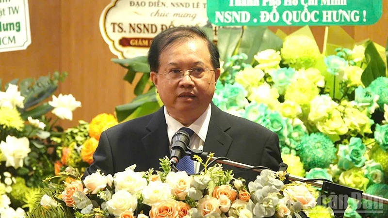 Nghệ sĩ Nhân dân Đỗ Quốc Hưng giữ chức Giám đốc Nhạc viện Thành phố Hồ Chí Minh Nghệ sĩ Nhân dân Đỗ Quốc Hưng giữ chức Giám đốc Nhạc viện Thành phố Hồ Chí Minh