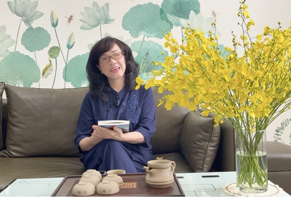 Nghệ sĩ Phương Hồng Thủy tiết lộ niềm vui tuổi xế chiều ở Mỹ Nghệ sĩ Phương Hồng Thủy tiết lộ niềm vui tuổi xế chiều ở Mỹ