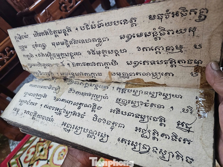 Ngôi chùa Khmer giữ hơn 4.000 quyển kinh lá buông cổ tại Cần Thơ