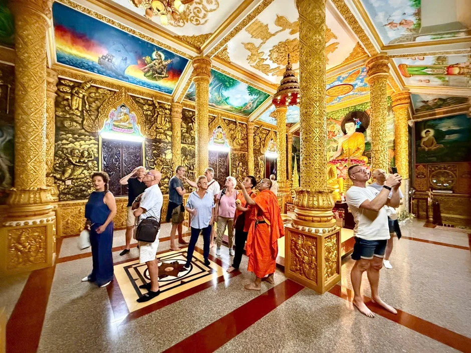 Ngôi chùa Khmer giữ hơn 4.000 quyển kinh lá buông cổ tại Cần Thơ