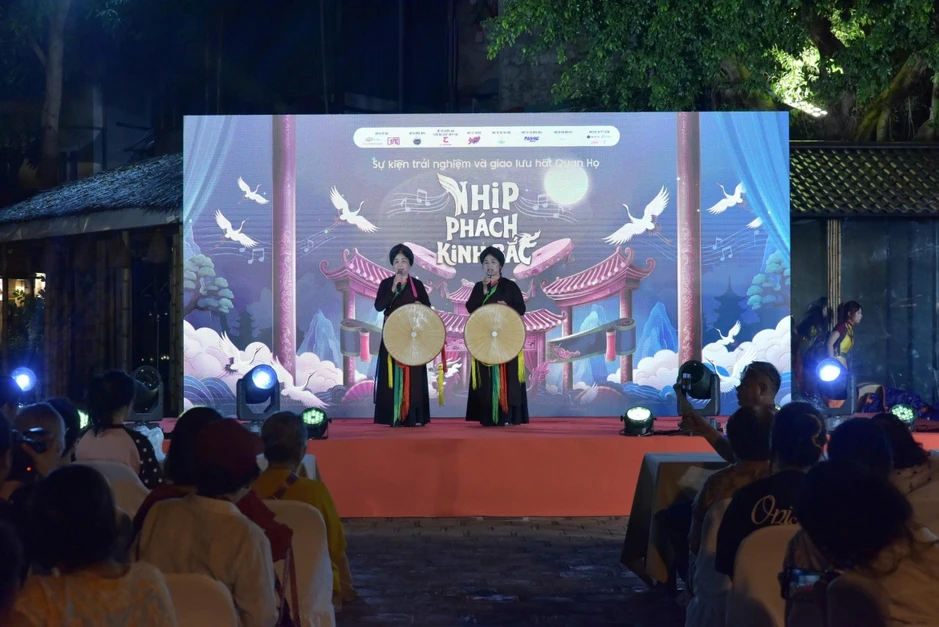 Người trẻ và hành trình đưa di sản “chạm” vào đương đại Người trẻ và hành trình đưa di sản “chạm” vào đương đại