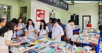 Người trẻ và văn hóa đọc: Đọc sách không cô đơn