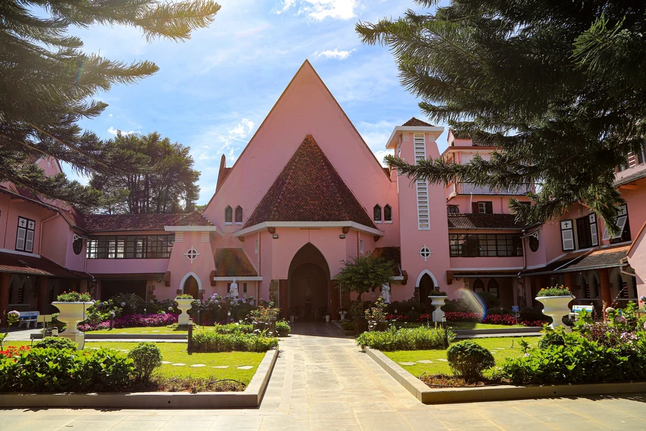Nhà thờ Domaine de Marie - lãnh địa Đức Bà giữa lòng Đà Lạt