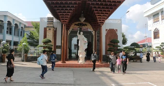 Nhà thờ Tắc Sậy, điểm hành hương nổi tiếng bậc nhất miền Tây