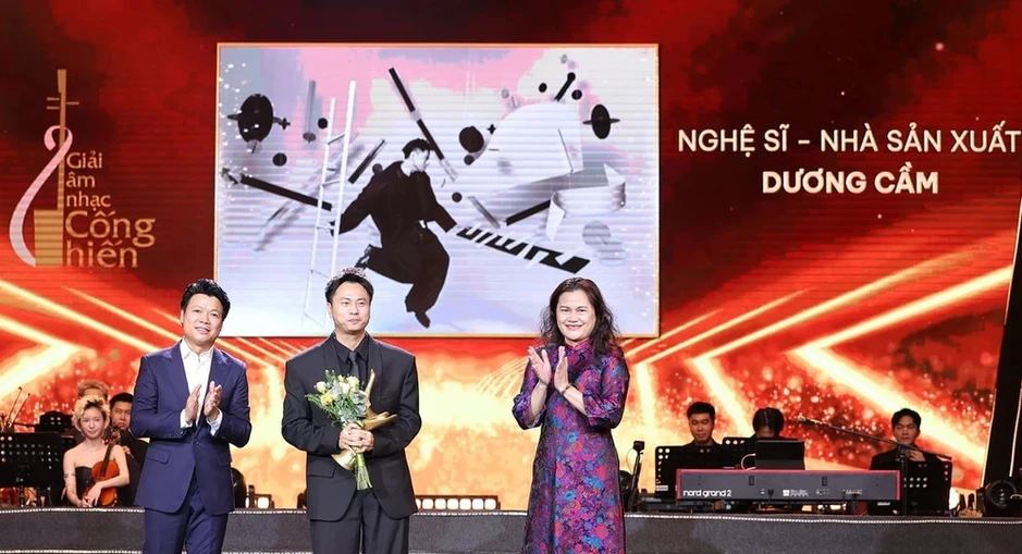 Nhạc sĩ Dương Cầm công bố chuỗi live concert “Phòng khách 3 thế hệ” Nhạc sĩ Dương Cầm công bố chuỗi live concert “Phòng khách 3 thế hệ”
