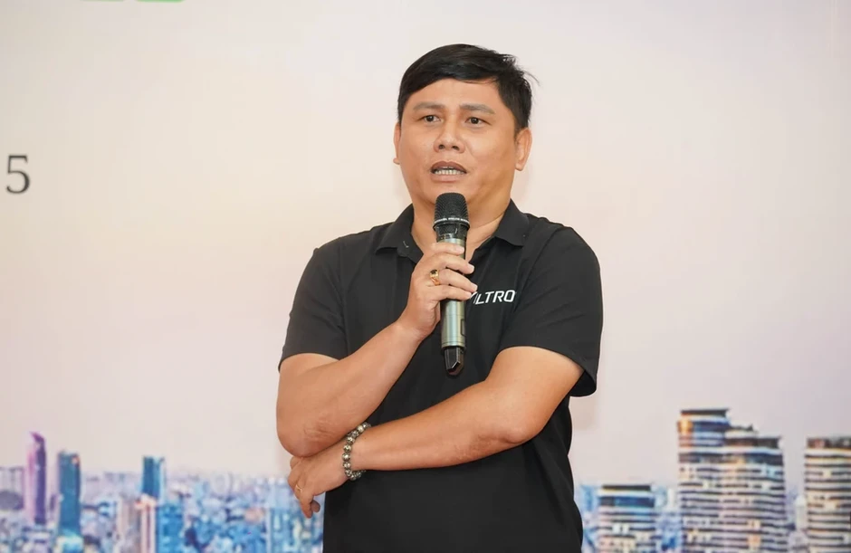 Nhiếp ảnh gia Nguyễn Tấn Tuấn: ‘Đằng sau mỗi bức ảnh là cả một câu chuyện' Nhiếp ảnh gia Nguyễn Tấn Tuấn: ‘Đằng sau mỗi bức ảnh là cả một câu chuyện'