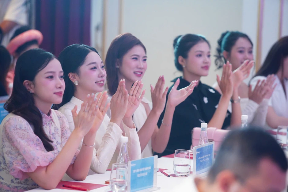 Nhiều nghệ sĩ tên tuổi tham gia concert đầu tiên của Báo Tiền Phong Nhiều nghệ sĩ tên tuổi tham gia concert đầu tiên của Báo Tiền Phong