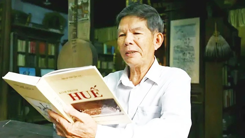 Những trang sách “đời người” với Huế