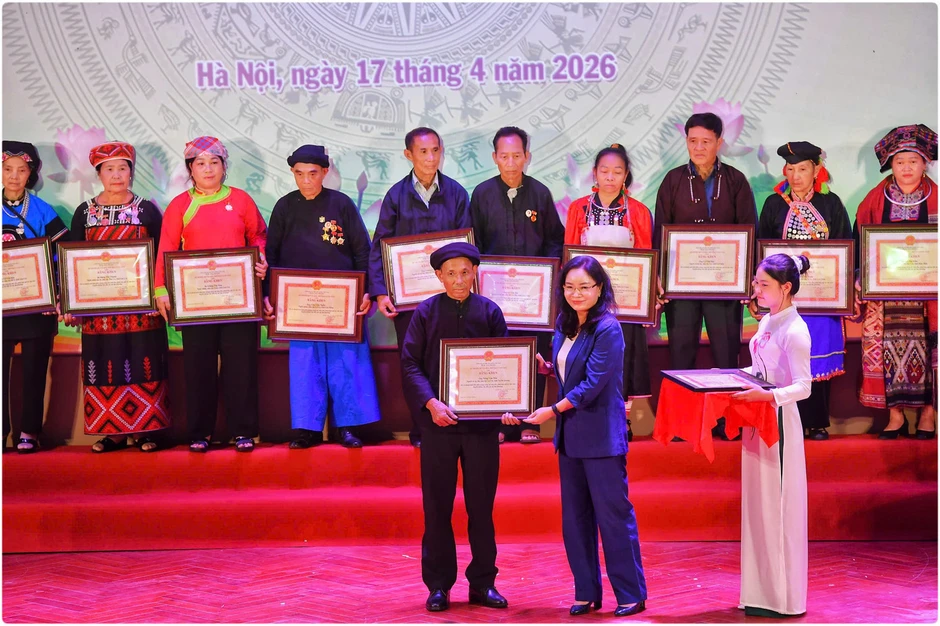 Nỗi lo mất lễ hội Nỗi lo mất lễ hội