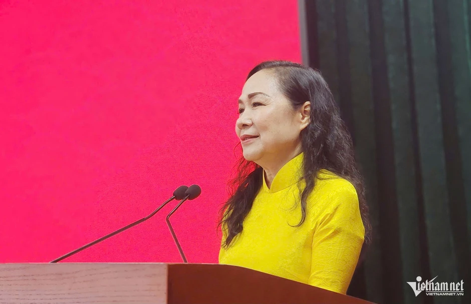 NSND Hương Dung và NSND Tâm Chính vui mừng ngày hội ngộ NSND Hương Dung và NSND Tâm Chính vui mừng ngày hội ngộ