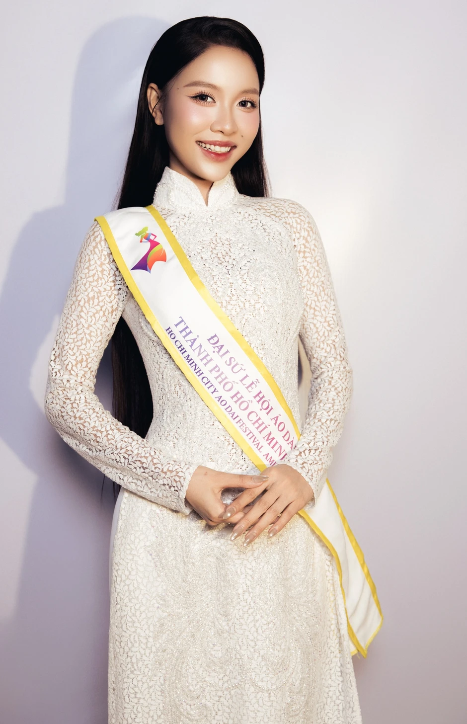 NSND Trịnh Kim Chi nền nã áo dài, NSND Bạch Tuyết và quán quân Gen Z là đại sứ NSND Trịnh Kim Chi nền nã áo dài, NSND Bạch Tuyết và quán quân Gen Z là đại sứ