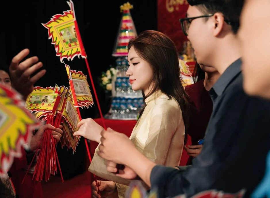 NSND Xuân Bắc, Tự Long và hàng nghìn nghệ sĩ dâng hương Tổ nghề sân khấu