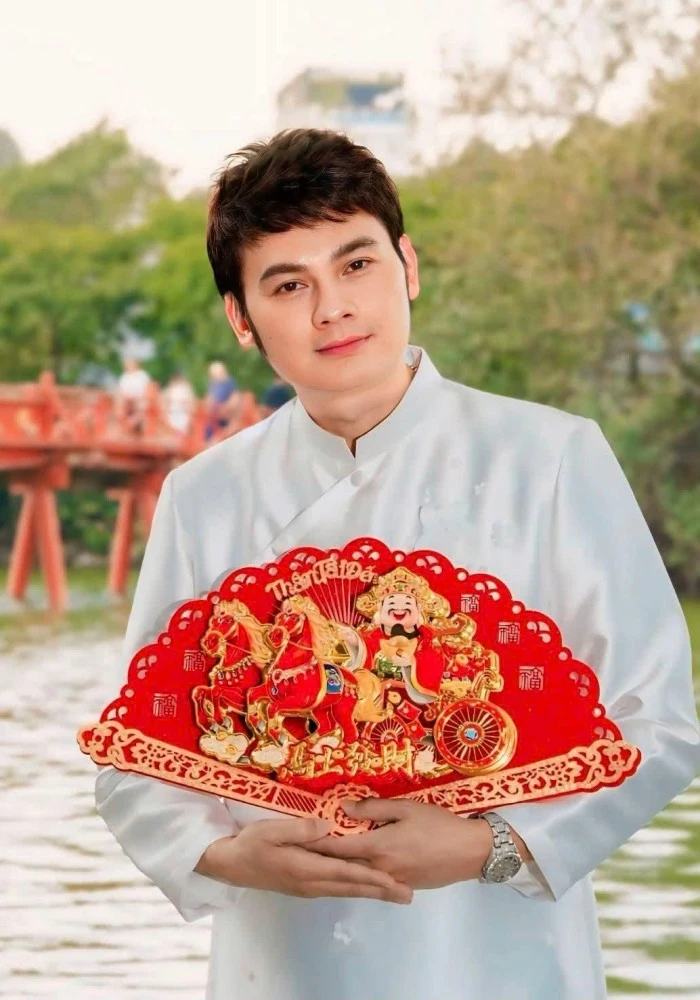 NSƯT Kim Tiểu Long ăn chay trường 13 năm, tiết lộ ‘của để dành’ ở tuổi 52 NSƯT Kim Tiểu Long ăn chay trường 13 năm, tiết lộ ‘của để dành’ ở tuổi 52