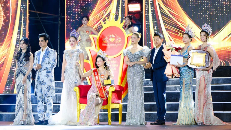 Nữ doanh Thành phố Hồ Chí Minh đăng quang Hoa hậu Doanh nhân Việt Nam 2026 Nữ doanh Thành phố Hồ Chí Minh đăng quang Hoa hậu Doanh nhân Việt Nam 2026