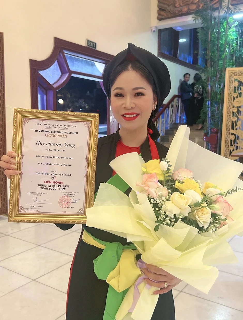 Nữ nghệ sĩ là phó giám đốc nhà hát, trúng cử đại biểu Quốc hội là ai? Nữ nghệ sĩ là phó giám đốc nhà hát, trúng cử đại biểu Quốc hội là ai?