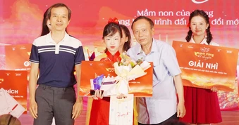 Nữ sinh lớp 7 đăng quang “Oanh Vàng kể chuyện”: Bản lĩnh từ sự tự tin và những “hình ảnh trong trí nhớ”