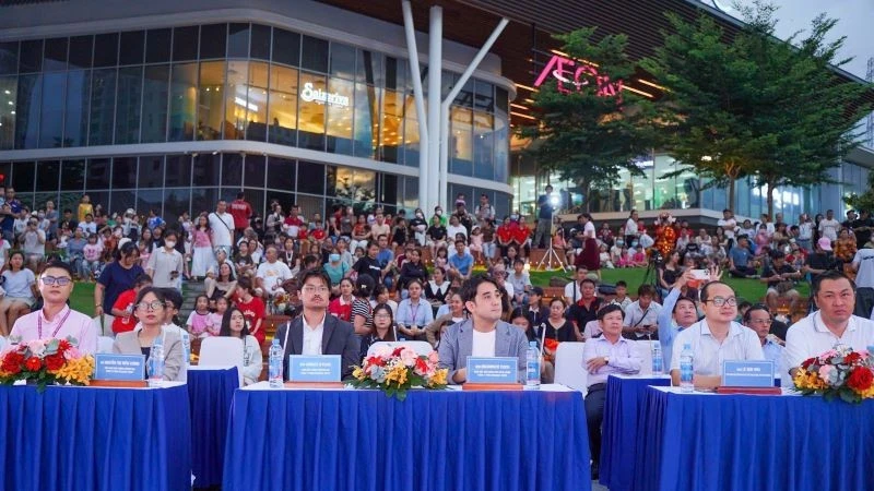 Phát động hưởng ứng Hội sách Thiếu nhi Thành phố Hồ Chí Minh Phát động hưởng ứng Hội sách Thiếu nhi Thành phố Hồ Chí Minh
