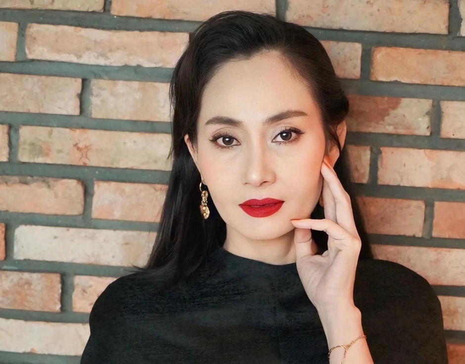 Phát ngôn của NSƯT Hạnh Thúy giữa loạt nghệ sĩ vướng ma túy Phát ngôn của NSƯT Hạnh Thúy giữa loạt nghệ sĩ vướng ma túy