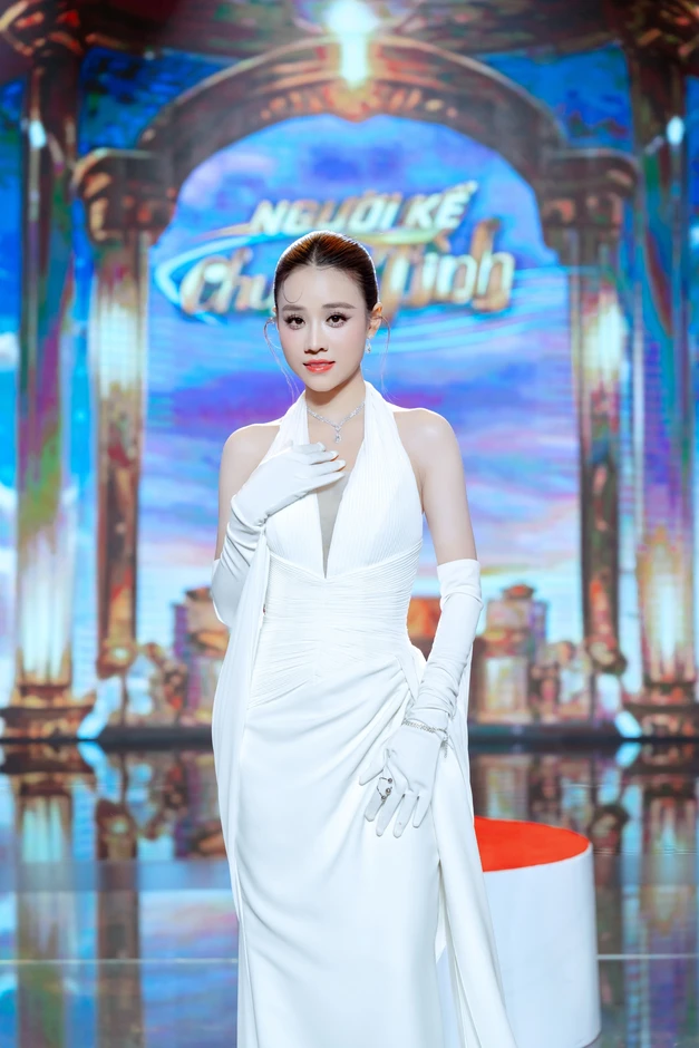 Quán quân được ví như hoa hậu sống một mình sau mối tình 2 năm độc hại Quán quân được ví như hoa hậu sống một mình sau mối tình 2 năm độc hại