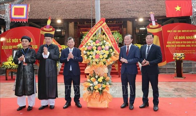 Quần thể đình, chùa, từ chỉ Thổ Hà đón nhận Bằng Di tích quốc gia đặc biệt Quần thể đình, chùa, từ chỉ Thổ Hà đón nhận Bằng Di tích quốc gia đặc biệt