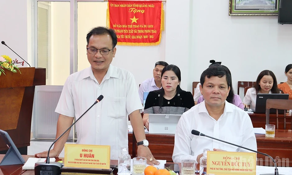 Quảng Ngãi: Xây dựng mô hình “văn hóa số”, “bảo tàng mở”, “thư viện số” thân thiện Quảng Ngãi: Xây dựng mô hình “văn hóa số”, “bảo tàng mở”, “thư viện số” thân thiện