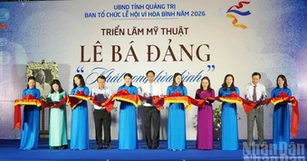 Quảng Trị: Khai mạc triển lãm mỹ thuật “Lê Bá Đảng-Khát vọng hòa bình”