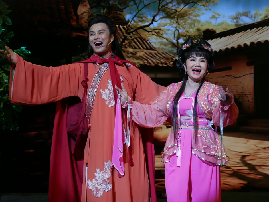 Sân khấu mắc 'bệnh' dài dòng Sân khấu mắc 'bệnh' dài dòng