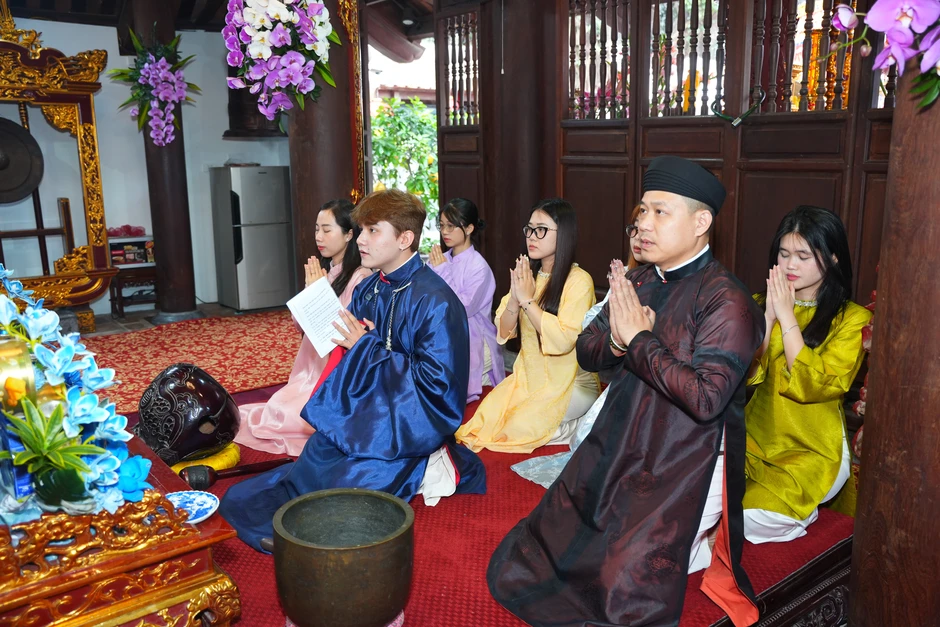 Số hóa di sản Tín ngưỡng thờ Mẫu: Mở lối tiếp cận cho thế hệ trẻ Số hóa di sản Tín ngưỡng thờ Mẫu: Mở lối tiếp cận cho thế hệ trẻ