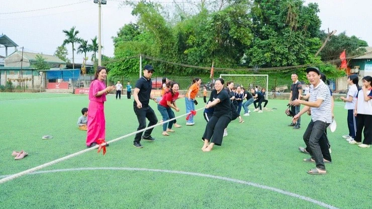 Sôi nổi ngày hội “Tết cùng” của người dân xã Phú Nghĩa, Hà Nội Sôi nổi ngày hội “Tết cùng” của người dân xã Phú Nghĩa, Hà Nội
