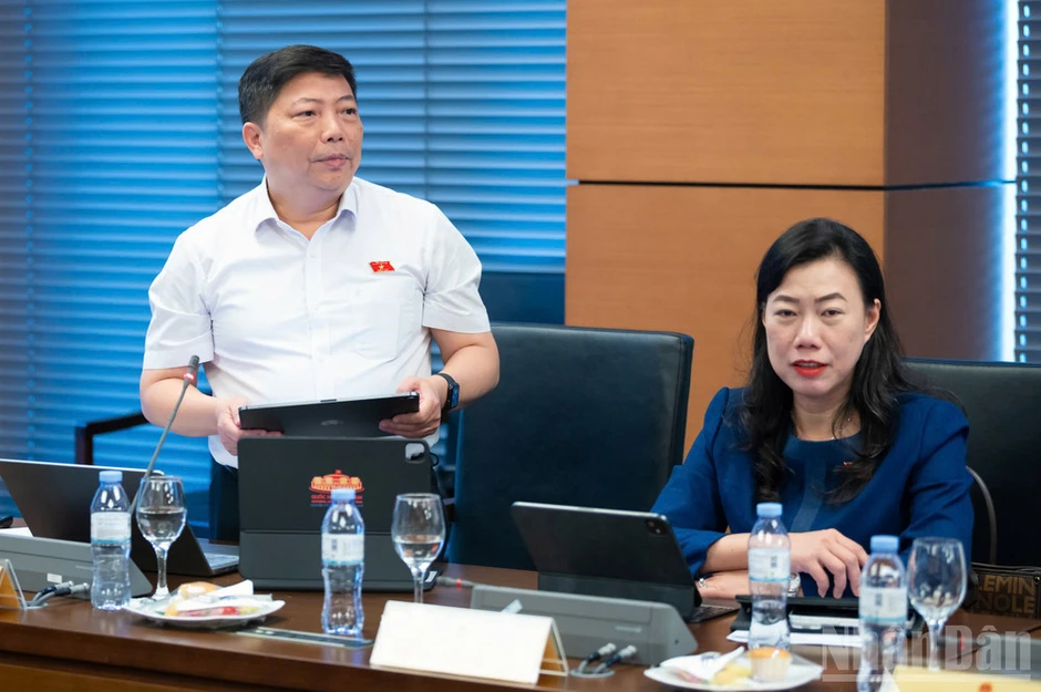Sửa đổi Luật Xuất bản: Đề nghị tăng chế tài xử lý vi phạm bản quyền bằng AI Sửa đổi Luật Xuất bản: Đề nghị tăng chế tài xử lý vi phạm bản quyền bằng AI