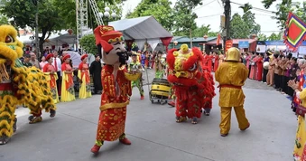 Tái hiện lễ kết chạ 1000 năm tình nghĩa giữa hai làng Bắc Bộ