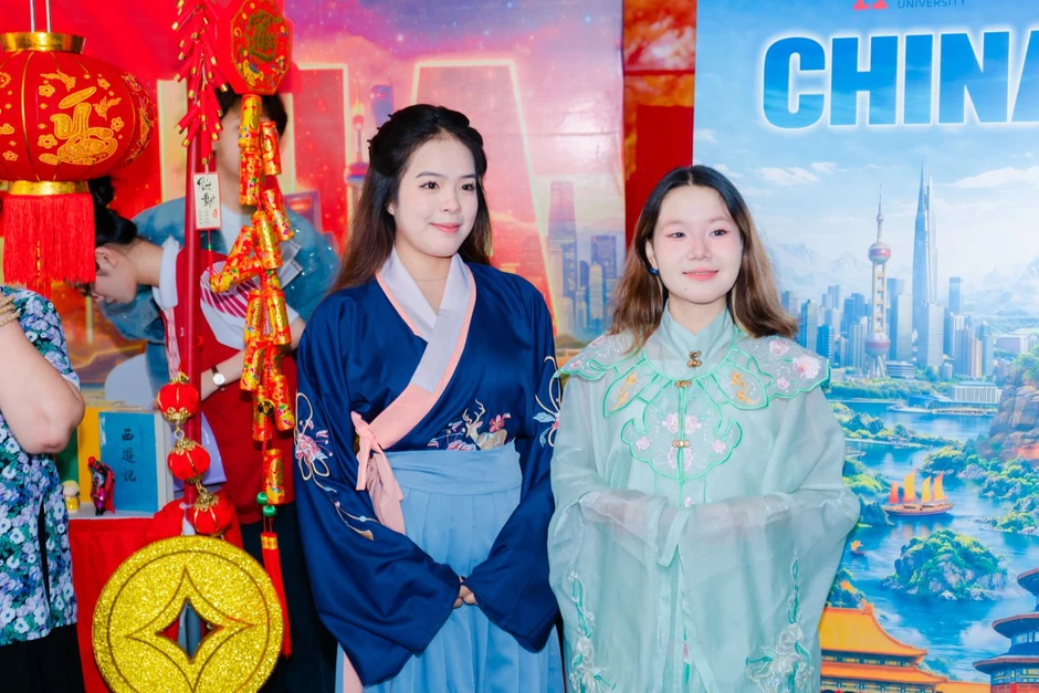 Tăng trải nghiệm hội nhập cho sinh viên qua ngày hội văn hóa quốc tế Tăng trải nghiệm hội nhập cho sinh viên qua ngày hội văn hóa quốc tế